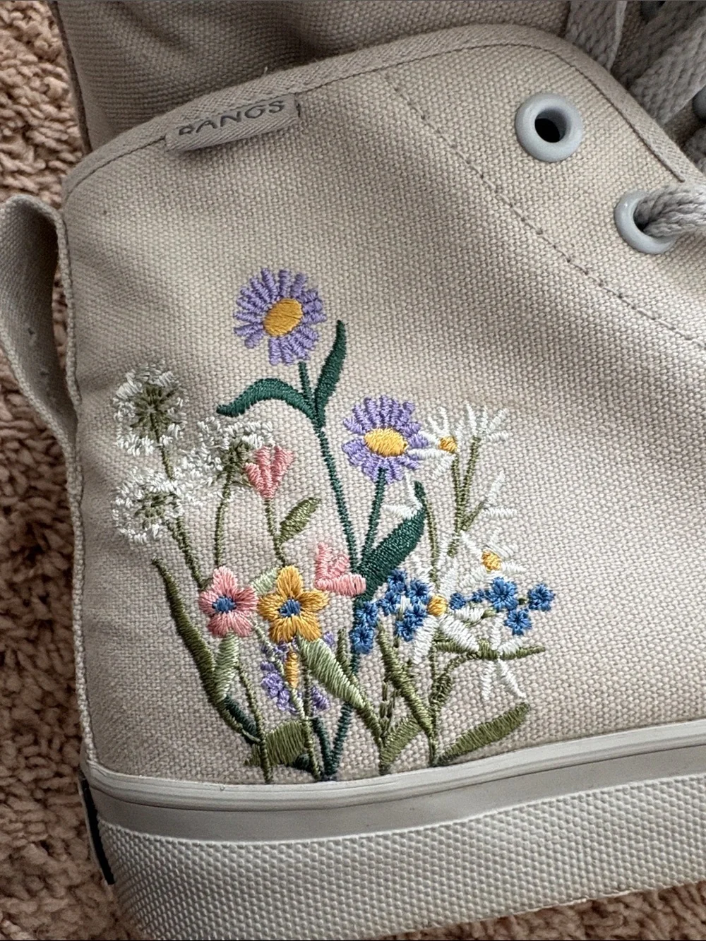 Canvas High-Top Sneakers with Floral Embroidery in Light Beige - Picture 4 of 4